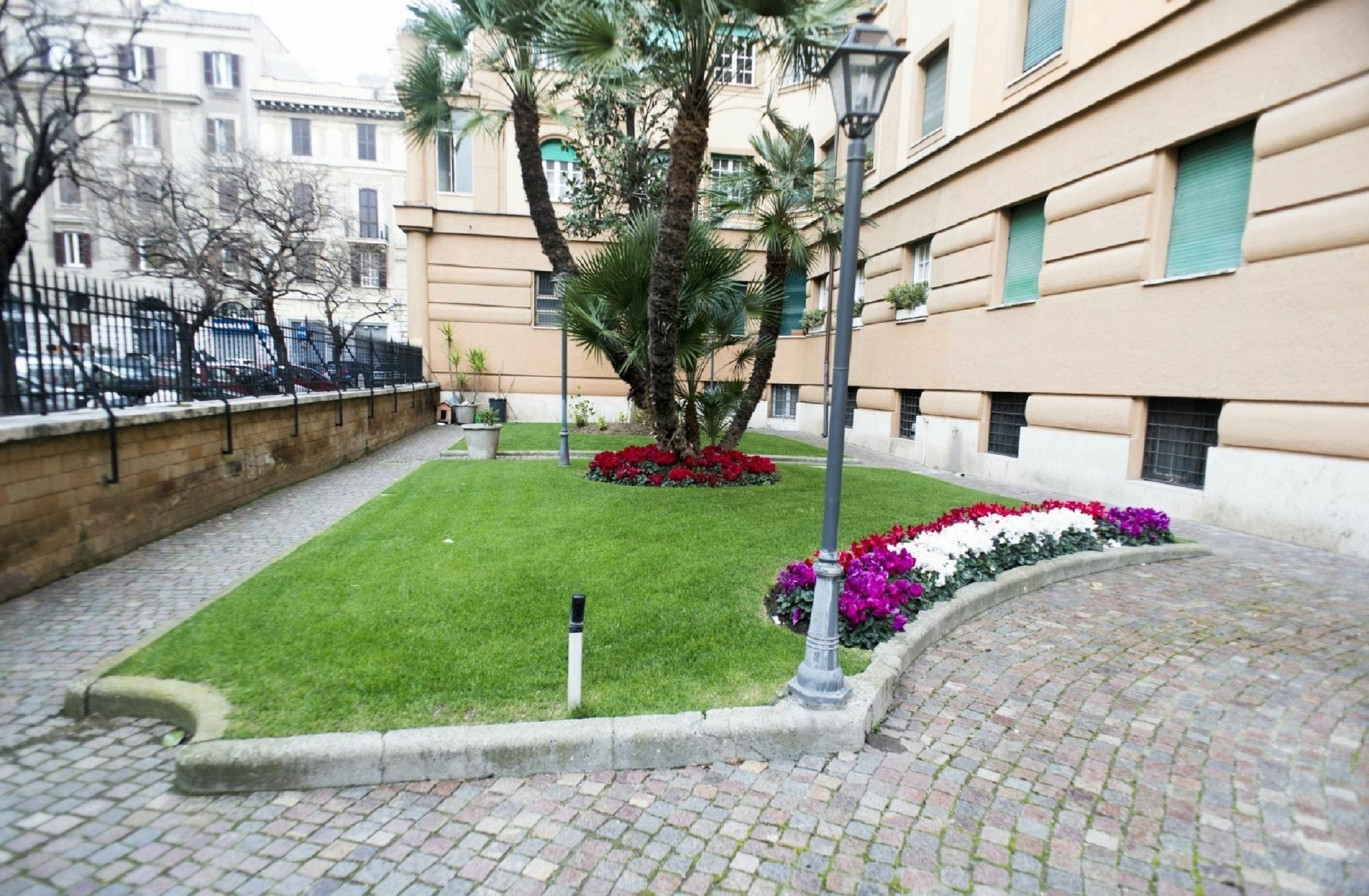 Costantino Secondo Guest House Rzym Zewnętrze zdjęcie